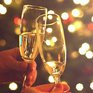 К Новому году шампанское в России подорожает на 10–15 %
