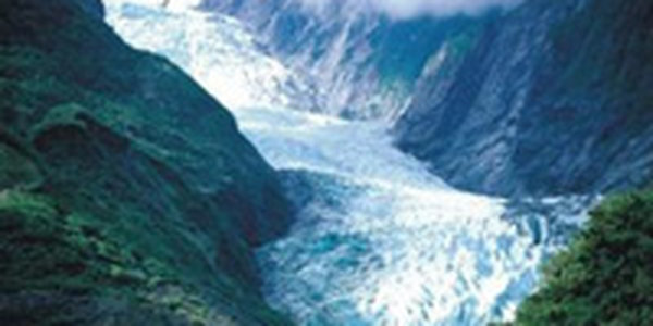 Известный новозеландский ледник тает быстрее ожидаемого