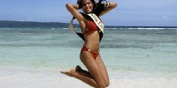 20 000 долларов за привлекательную внешность и экологическую сознательность:  «Мисс Земля 2009» 