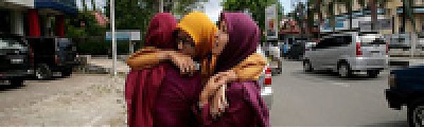 Землетрясение в Индонезии вызвало панику