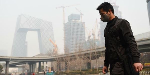 На севере Китая наблюдается серьёзное загрязнение воздуха (ВИДЕО)