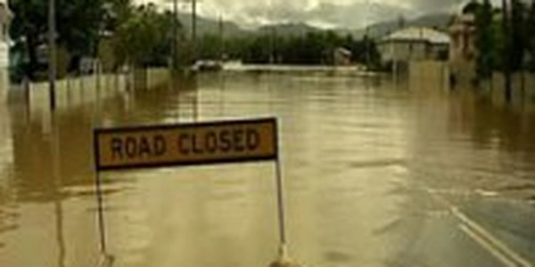 Наводнения лишили крова 2000 людей в Австралии