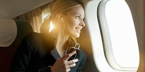 Ещё одна авиакомпания будет выполнять рейсы из Владивостока в Санкт-Петербург