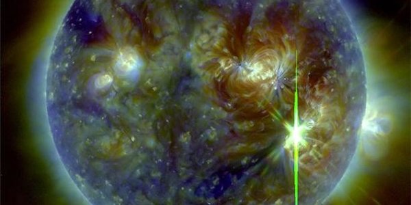 Астрономы зарегистрировали самую мощную за 12 лет вспышку на Солнце