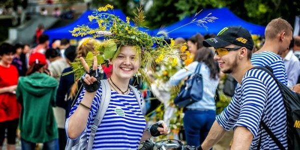 Из-за непогоды празднование Дня молодёжи во Владивостоке перенесли на 26 июня