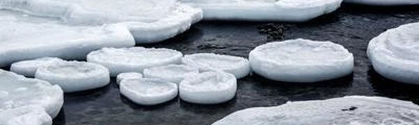 Внимание! Выход на лёд опасен для жизни