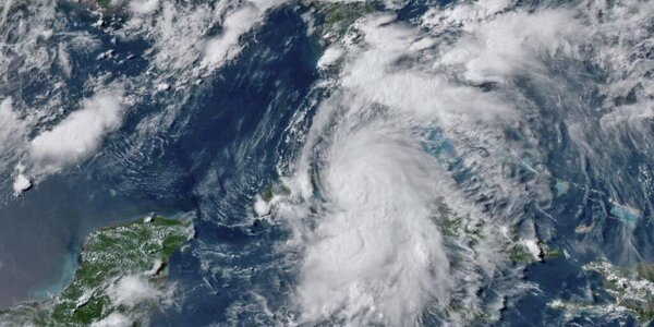 Три тропических шторма сейчас в Тихом океане