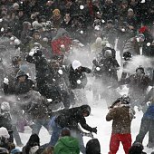 Циклон «Дэйзи» повлек за собой снежный флешмоб в Берлине (ФОТО)