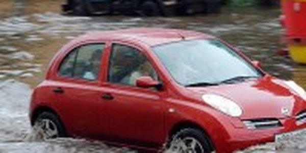 Англия уходит под воду из-за сильнейших за 20 лет наводнений